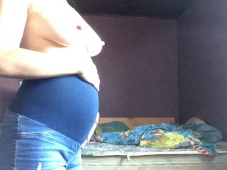 M@nyV1ds - PregnantMiodelka - Striptease with pregnant belly, up view-2