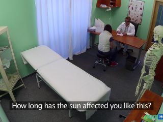 Doctor Solves Patient's Depression Through A Heavy Dose Of Oral Sex - May 08, 2014-0
