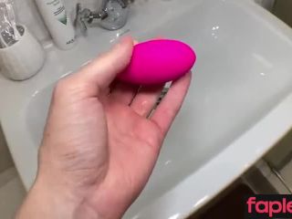 [GetFreeDays.com] Found her vibrator in the bathroom. I decided to test it on her Sex Video March 2023-0