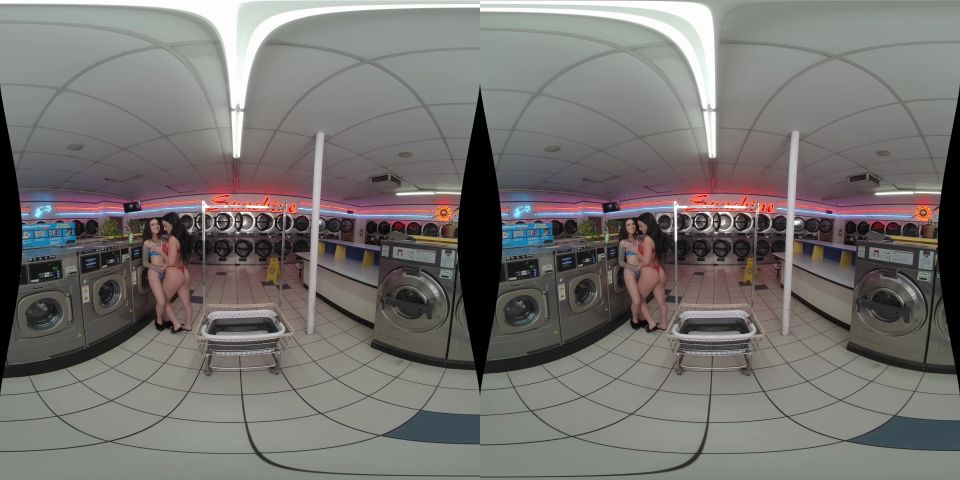 Jennifer White, Suttin - Laundry Lay - MilfVR (UltraHD 4K 2024) New Porn