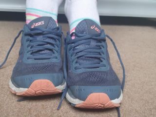Queengf90(01 04 2020) Smelly home work out socks one week of workouts-2