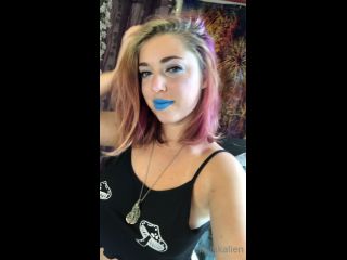 Onlyfans - Lilpinkalien - Gave smurfett some head - 23-04-2021-0