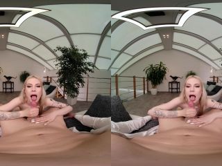 Mimi Cica - Blond-Job - VR Porn (UltraHD 2K 2021)-7