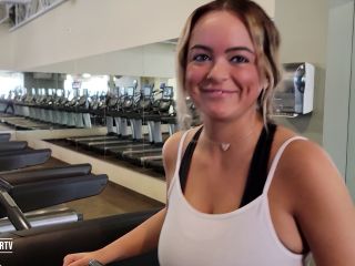 [GetFreeDays.com] Real Amateur College Girl At The Gym Takes Me To Her Car To Fuck In Pub hardcore porn gif-1