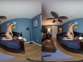 Worship Your Goddess as She Strips and Puts on Lingerie Gear vr - (Virtual Reality)-5
