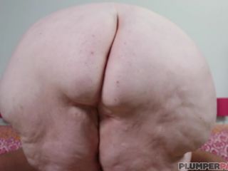 Plumper Pass - Julie Ginger - big tits - femdom porn just big tits-3