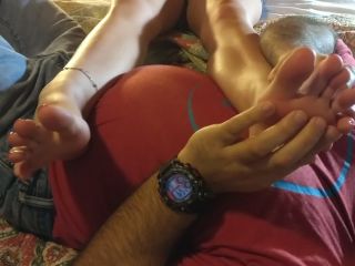 Onlyfans - Lou In Heels - louinheelsgetting a lovely foot massage xxx - 06-03-2018-4