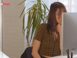 [GetFreeDays.com] petite office slut sneaks masturbating at work Sex Video February 2023-5