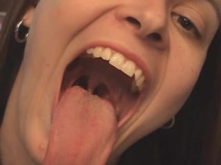 Tonguefetish016-4