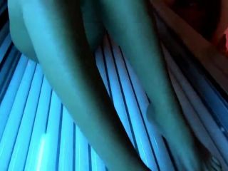 LaraLuana - Footjob in der Sauna  | germany amateur | amateur porn-7