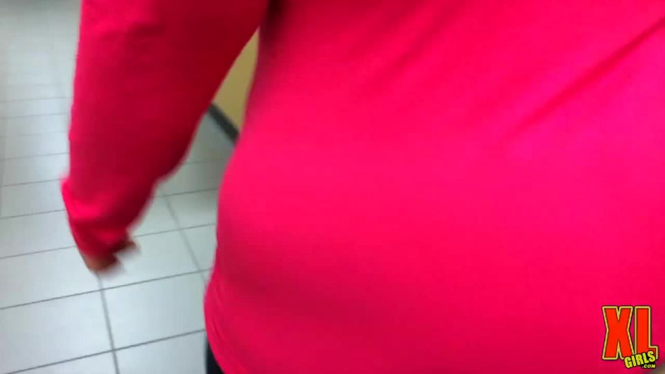 Sashaa Juggs - In The Dressing Room - BBW