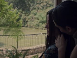 Susana Rojas, Alicia Jaziz - Ingobernable s02e07 (2018) HD 1080p!!!-0