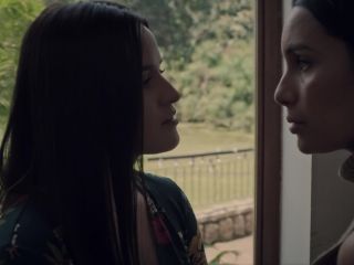 Susana Rojas, Alicia Jaziz - Ingobernable s02e07 (2018) HD 1080p!!!-3