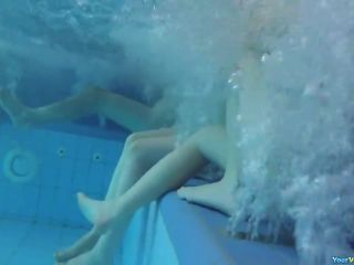 Underwater nude  ladies-7