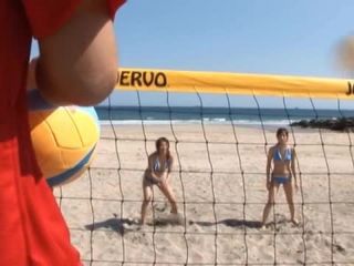 Awesome Beach volleyball player Rika Asao gets hot and sweaty and a mouthfulof spunk Video Online international Rika Asao-3