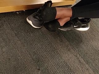 Black socks and nikes-7