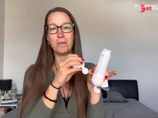 [GetFreeDays.com] MerBear clit suction toy SFW reveiw Sex Stream February 2023-4