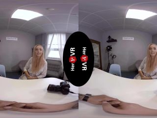 Jenny Wild - VR Casting Smartphone!!!-7