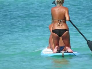 Hot beach girls paddle their surfboard Voyeur!-4