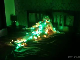 Lil Missy UK () Lilmissyuk - i just remembered that i made a short video when i was tied up with the fairy lights 22-12-2020-0