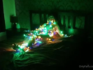 Lil Missy UK () Lilmissyuk - i just remembered that i made a short video when i was tied up with the fairy lights 22-12-2020-1