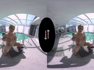 Chubby Mature Virtual Masturbating At The Pool-3