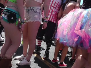 CandidCreeps 808 Raver Girl Candid Video Booty Ass Culo Grand-8