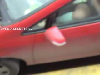 Voyeur saw her masturbate in the  car-1