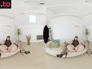 [GetFreeDays.com] The English Mansion - Miss Vivienne lAmour - Prick Teasing JOI - VR Adult Clip January 2023-1
