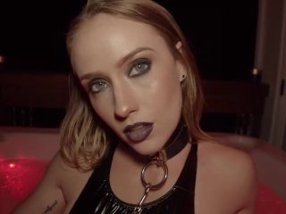 Secretcrush4K  Gothic Latex Whore Explores Her Asshole 1080p-4