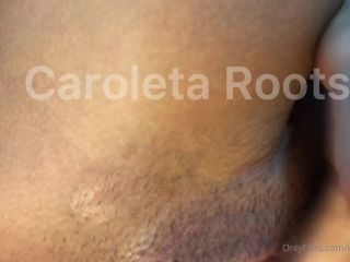 Caroleta Roots Caroletaroots - i asked the bastard to stick all my fingers in my pussy i got so horny that i ended up en 21-05-2021-4