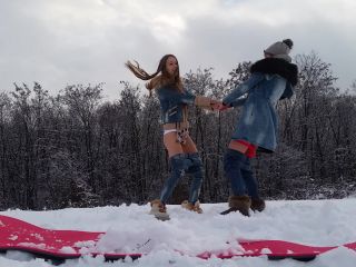 hardcore big tits rough sex cumshot | Play and Cum in Snow – Sexxy Lorry | outdoors-9