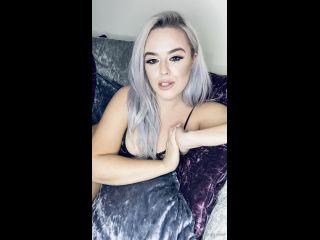 Onlyfans - emily james - emilyjamesFind ur self a girl that can do both A head screwed to her neck and a pussy full of cum - 19-04-2020-1