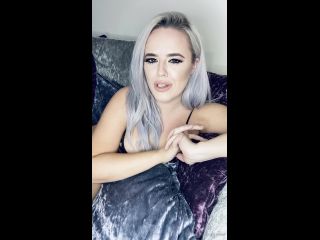 Onlyfans - emily james - emilyjamesFind ur self a girl that can do both A head screwed to her neck and a pussy full of cum - 19-04-2020-2