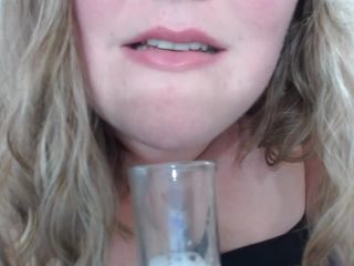 M@nyV1ds - GoddessLisa_Lux - Saliva Shot-7