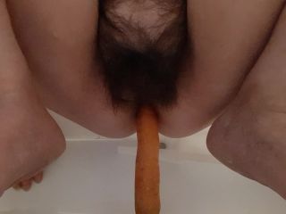 M@nyV1ds - The Hairy Pussy Mom - Mom pussy hairy playing with carrot-6