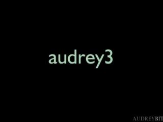 [SiteRip] AudreyBitoni V22584 full h264 1500-0