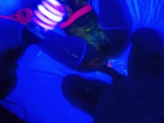 SecretCrush - Succubus POV Fucking & Blowjob Covers Ass In UV Body Paint-7