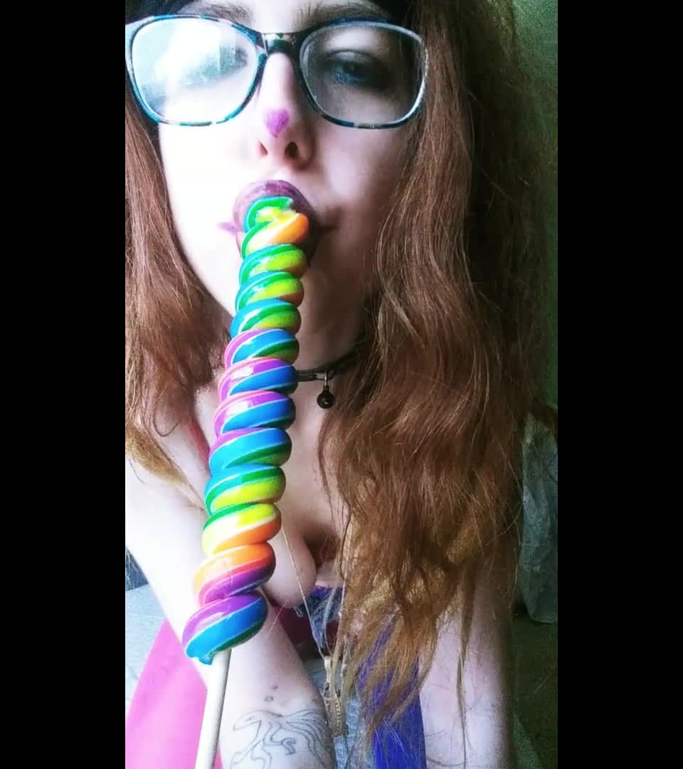 Clowny Slut In Nylons Blows Huge Lollipop