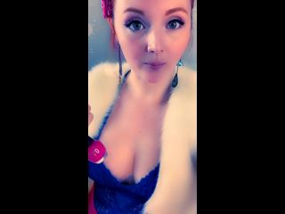 HayleeLove () Hayleelove - also i looked pretty cute for yesterdays cam show 11-04-2020-9