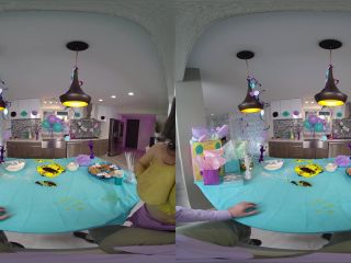 Your Birthday with Natasha Nice [Oculus Rift / Vive/ Go](Virtual Reality)-1