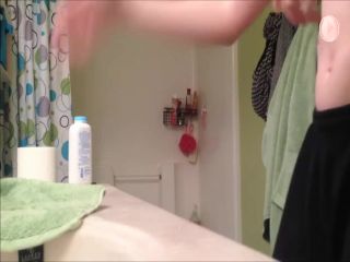 Petite teen girl spied under shower  720-7