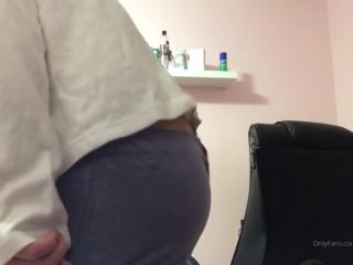 Daisea - the first time i used a butt plug 28-11-2020-1