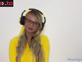 [GetFreeDays.com] Pika Gamer Girl On Cam Adult Stream April 2023-0