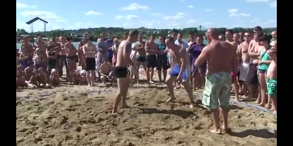 Strong girl sand wrestling tournnt Muscle