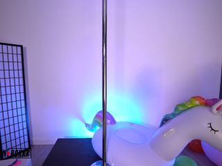 [AmateurBoxxx] Mina Moon Sexy Mina Loves Inflatables [09.15.20] [1080p]-1