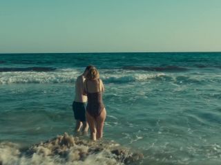 Karin Viard, Leïla Bekhti - Chanson douce (2019) HD 1080p - (Celebrity porn)-4