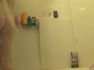 More Shower Voyeur... 720p-8