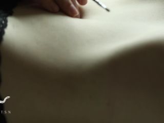 NyxPtsn - Up Close Navel Tickle W Tiny Paintbrush – Tickling Videos.-1