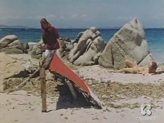 L’isola delle svedesi (1969)(Vintage)-1